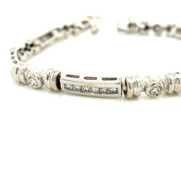  14K White Gold Diamond Bracelet  Image 2 Avitabile Fine Jewelers Hanover, MA