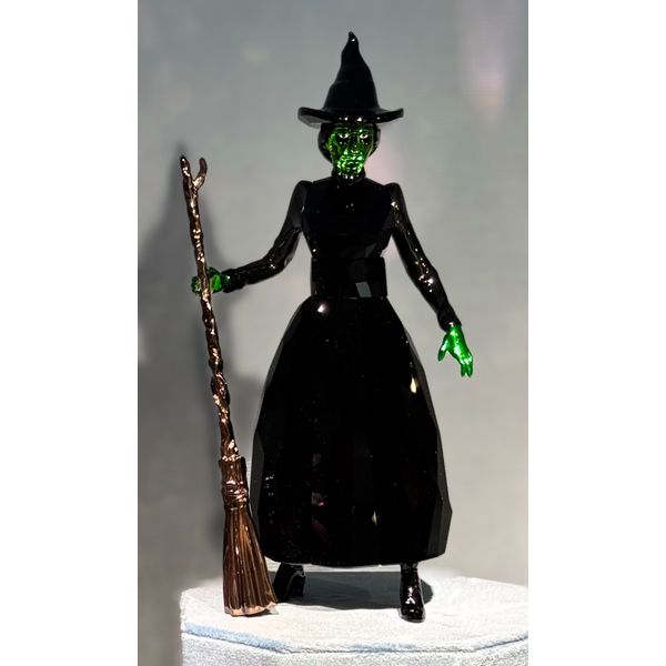 Elphaba 