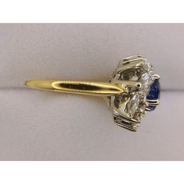 14K Blue Sapphire and Diamond Swirl Ring Image 3 Cowardin's Jewelers Richmond, VA