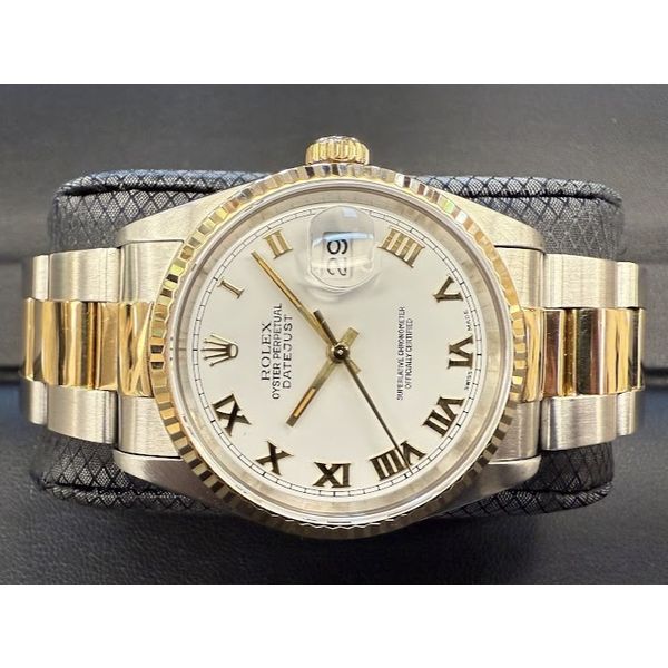 Pre-Owned Rolex Datejust 16233 36MM