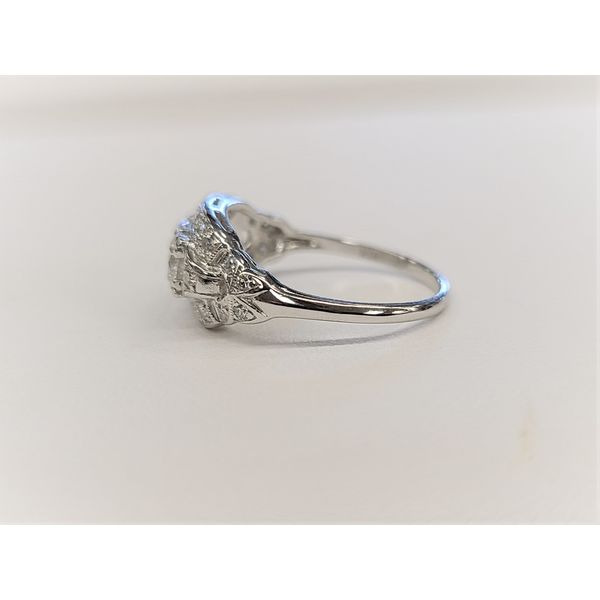 18K White Gold Mid 20th Century Dinner Ring or Right Hand Ring Image 2 Cowardin's Jewelers Richmond, VA