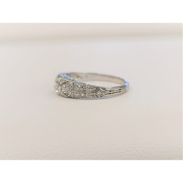 Platinum Antique Diamond Band Style Ring Image 2 Cowardin's Jewelers Richmond, VA