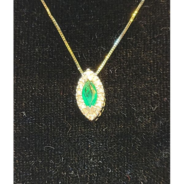 Emerald and Diamond Pendant DJ's Jewelry Woodland, CA