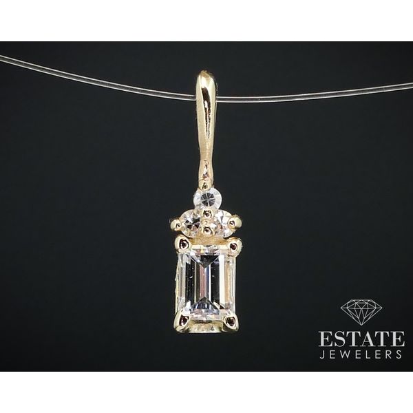 Estate 14k Yellow Gold Emerald Natural .22ctw Diamond Small Pendant i13759 Estate Jewelers Toledo, OH