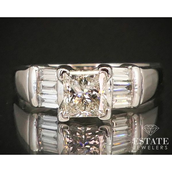 14k White Gold Princess Natural .73ctw Diamond Engagement Ring 4.1g i14787 Estate Jewelers Toledo, OH