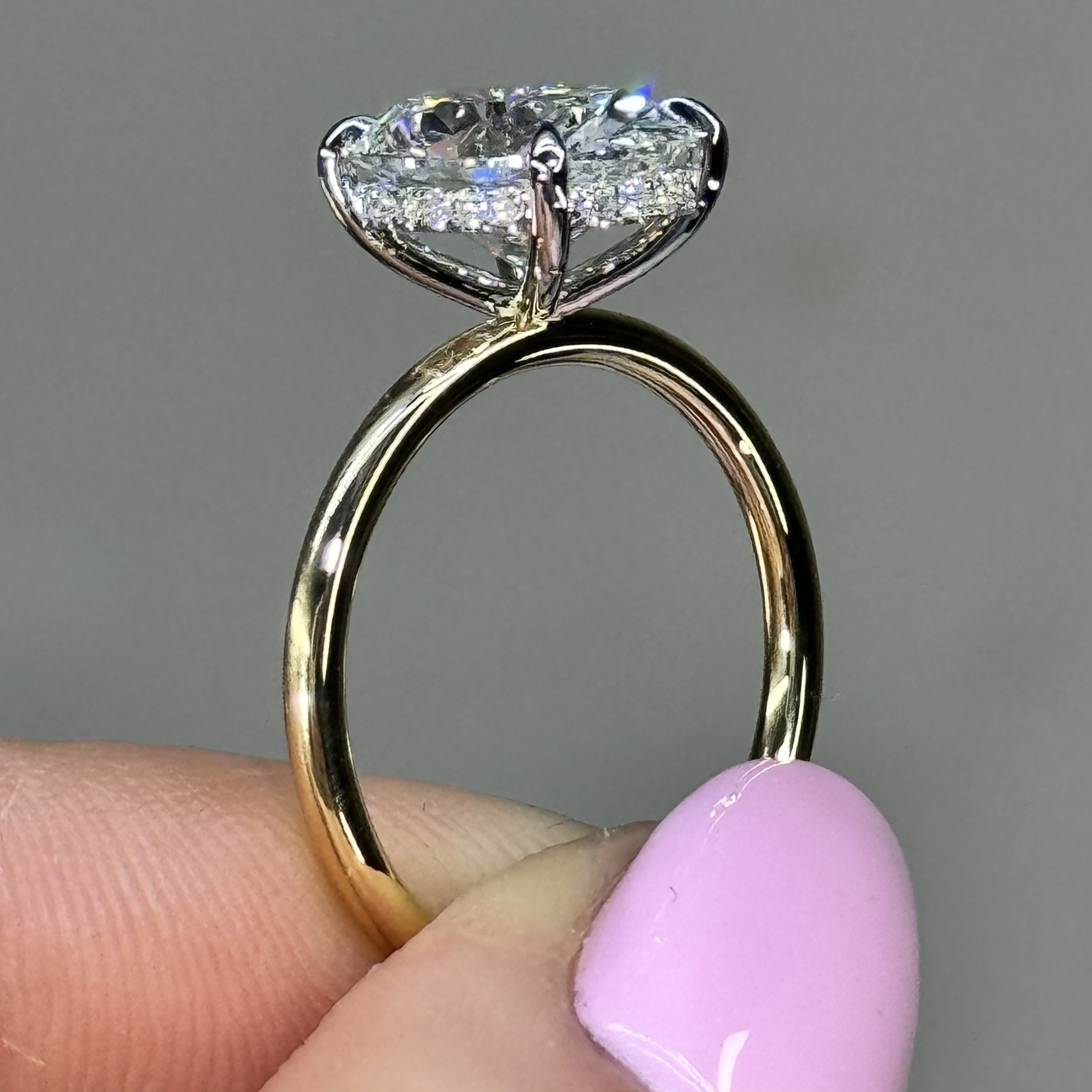 GIA 2.85ct E VS1 Oval "Romeo" Engagement Ring Image 4 Forever Diamonds New York, NY