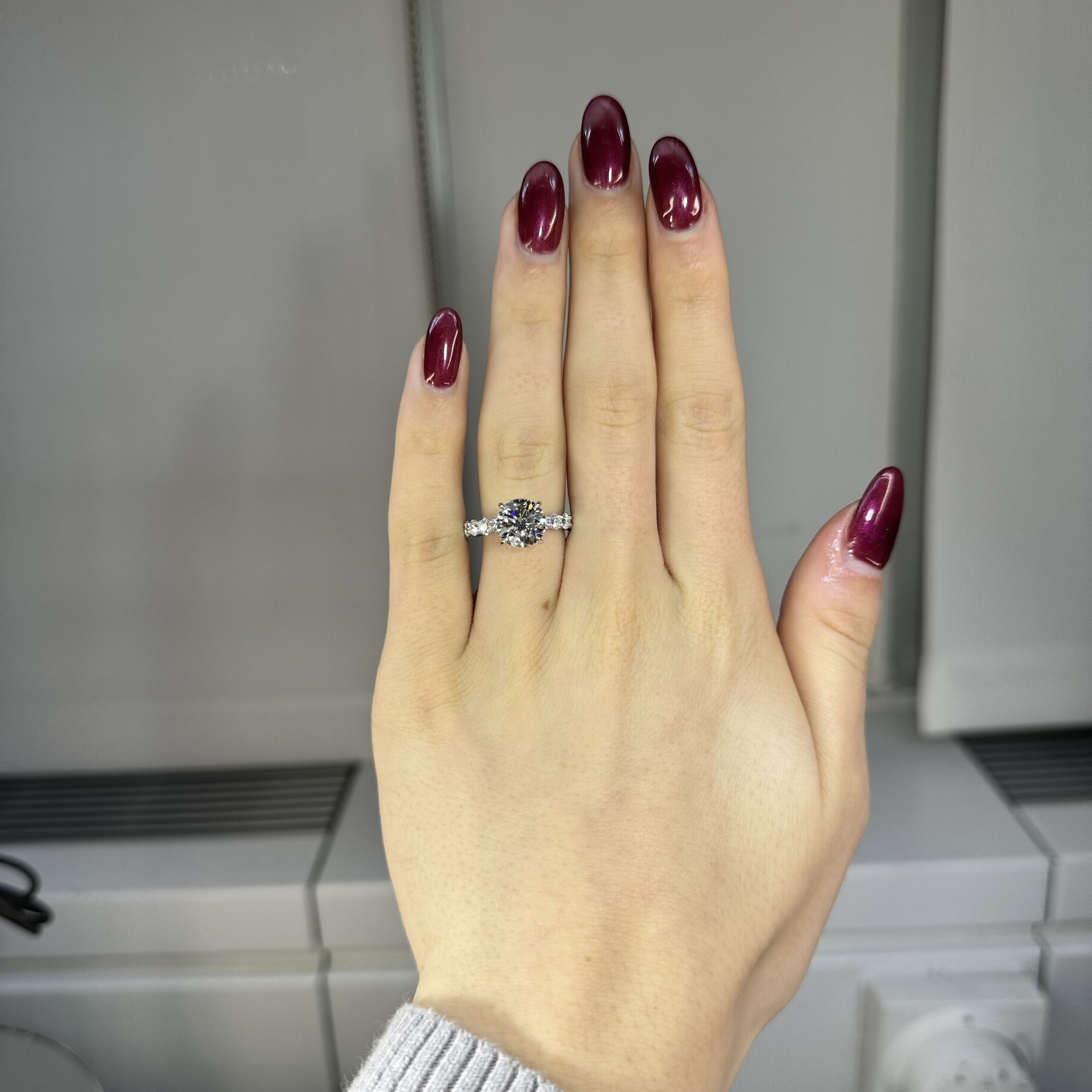 2.60ct G VS2 Round "Erinn" Engagement Ring Image 4 Forever Diamonds New York, NY