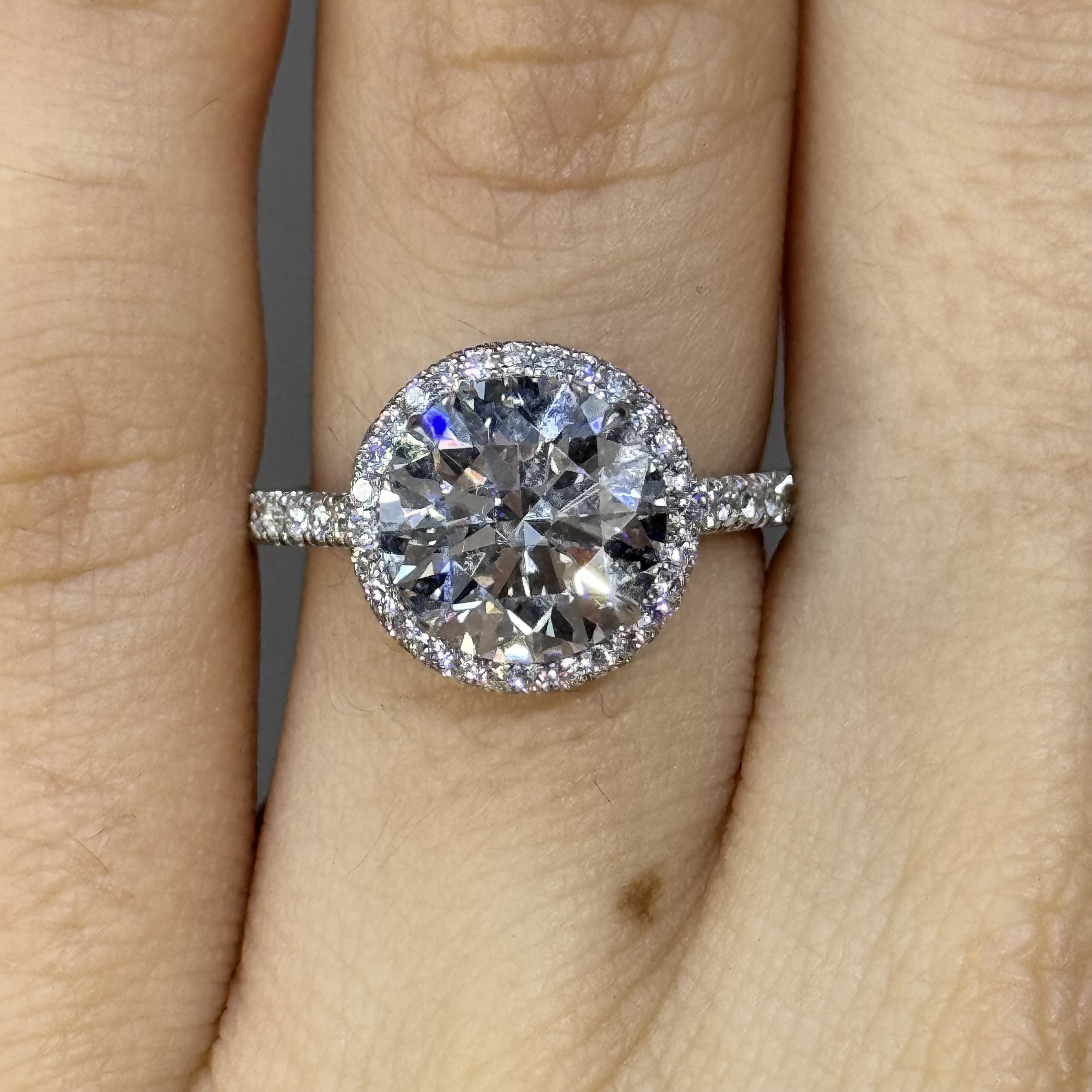 3.26ct GIA F VS2 Round "Hazel" Engagement Ring Image 2 Forever Diamonds New York, NY