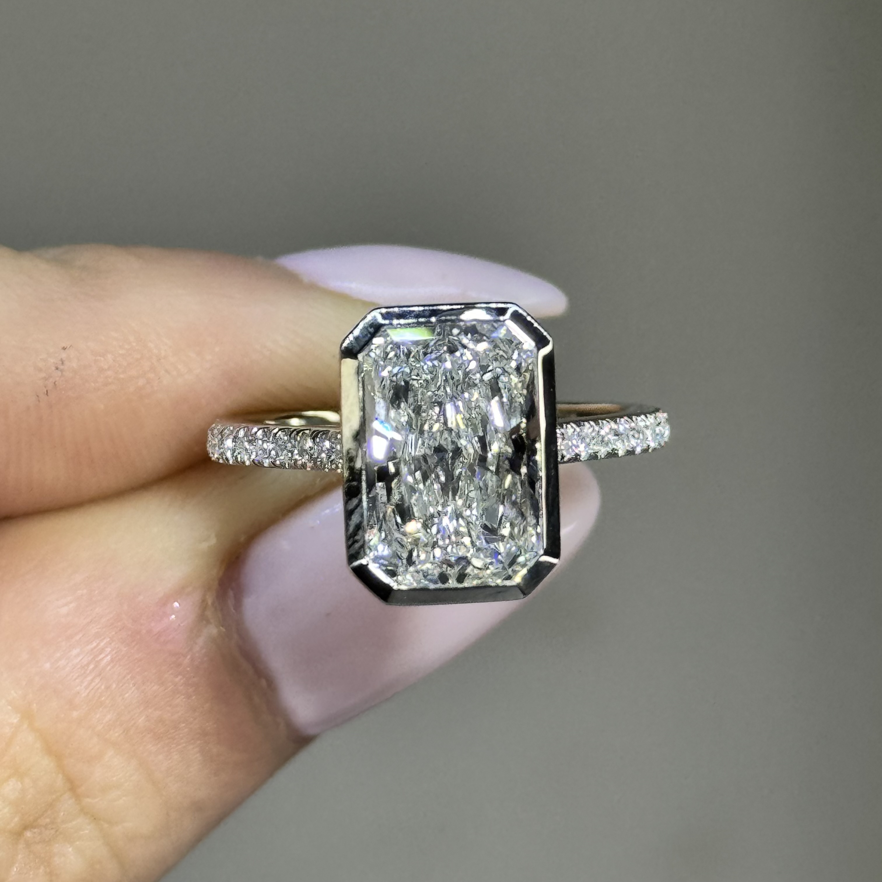 GIA 3.43 E VS2 Radiant "Dakotah" Engagement Ring Image 5 Forever Diamonds New York, NY