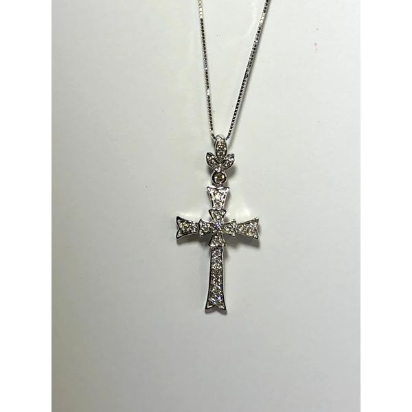 Diamond Cross Pendant Jerald Jewelers Latrobe, PA