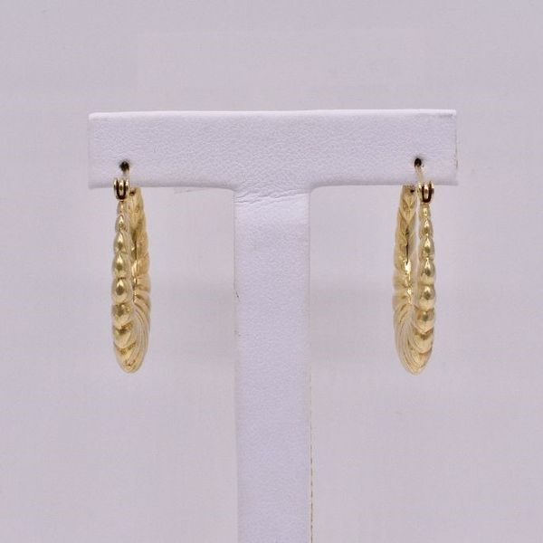 14K yellow Gold Scallop Hoop Earrings 250-10974 - Sale 14K yellow Gold Scallop Hoop Earrings 250-10974 - Sale
