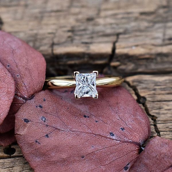 14K Yellow Gold Princess Cut Solitaire Diamond Engagement Ring  Image 2 Jones Jeweler Celina, OH
