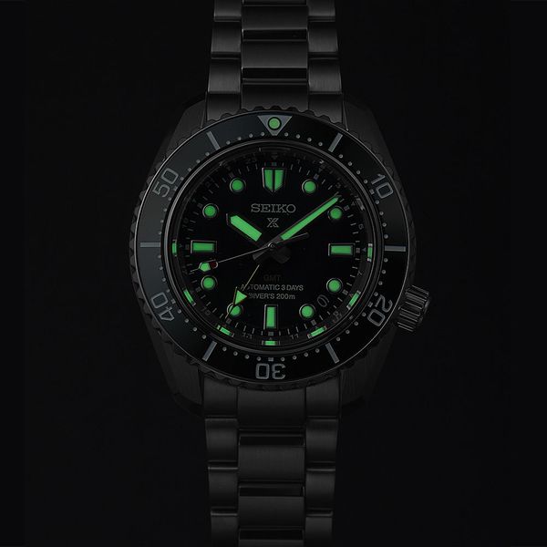 Seiko 42mm Prospex Green 1968 Diver's Modern Re-interpretation GMT Automatic Watch, SPB381 Image 5 James & Williams Jewelers Berwyn, IL