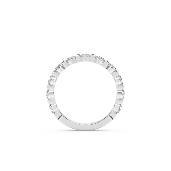 Forevermark Commitment 11-Stone Shared Prong Ring Image 3 James & Williams Jewelers Berwyn, IL