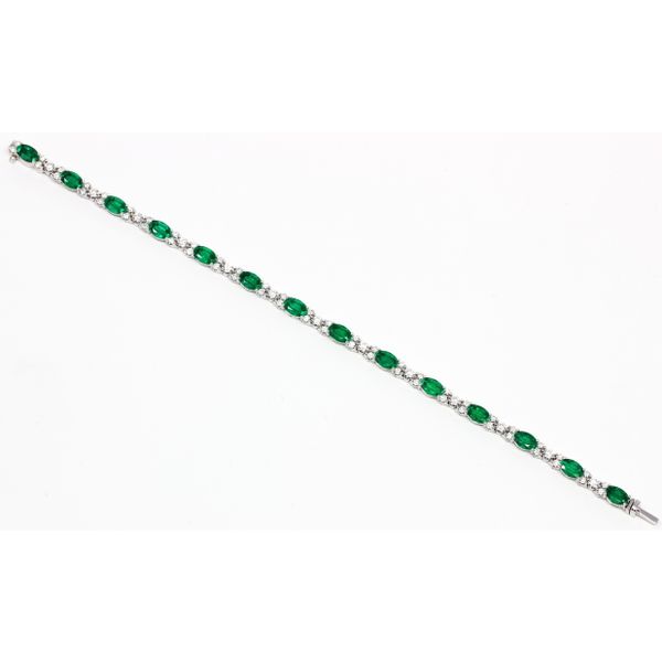Spark Emerald & Diamond Line Bracelet James & Williams Jewelers Berwyn, IL
