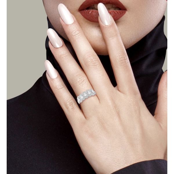 5 Stone Engagement Ring | Cleo