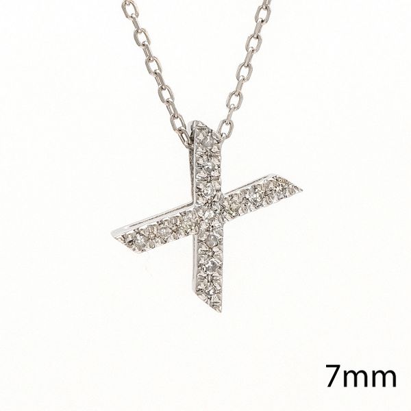 14 kt White Gold Initial 