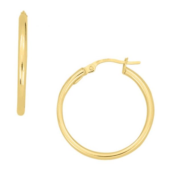 Every jewelry collection needs a pair of gold hoops!  These classic 14 kt yellow gold hoops are 2 mm tubes with a 20 mm diame