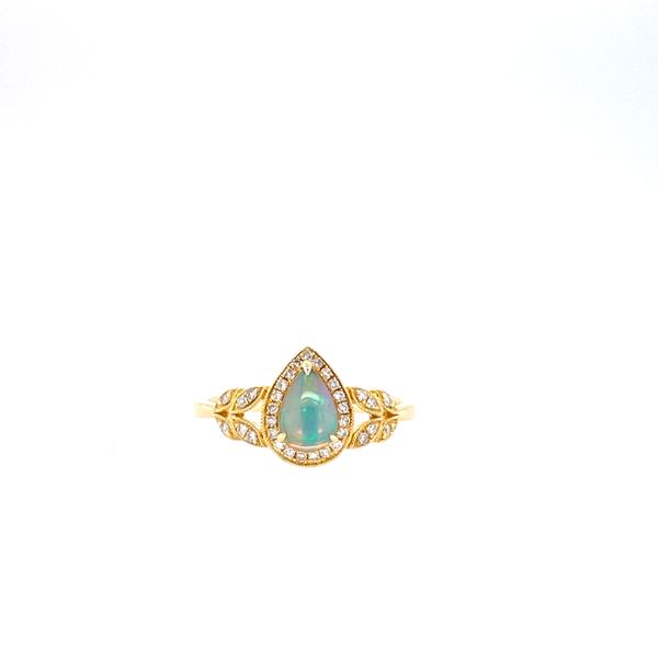 14 kt Yellow Gold Opal and Diamond Ring 