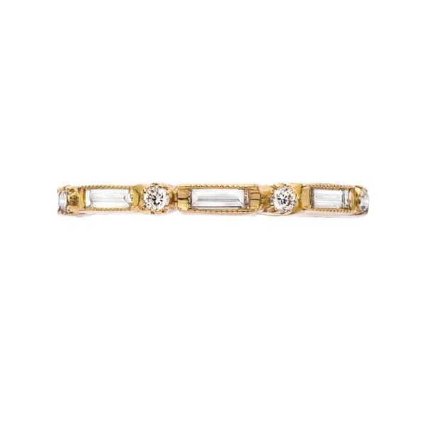 18 kt Yellow Gold Round and Baguette Diamond band 