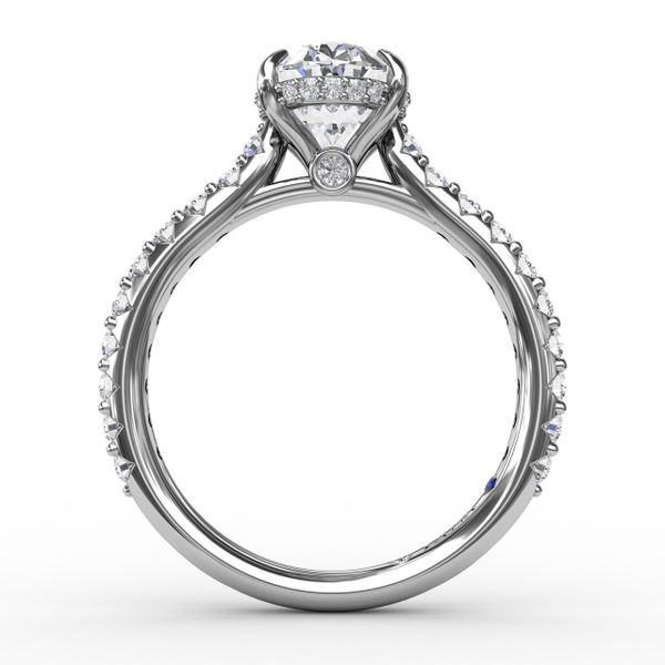 Oval Shape Engagement Ring 