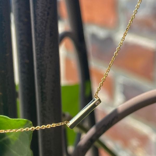 14 kt Yellow Gold Petite Bar Necklace 