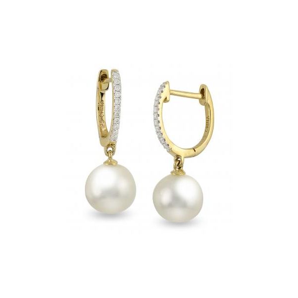 Absolutely gorgeous!! 14 KT Yellow Gold 8-8.5MM WHITE FRESHWATER PEARL & 0.08 CARAT TOTAL WEIGHT DIAMOND EARRINGS. We offer d