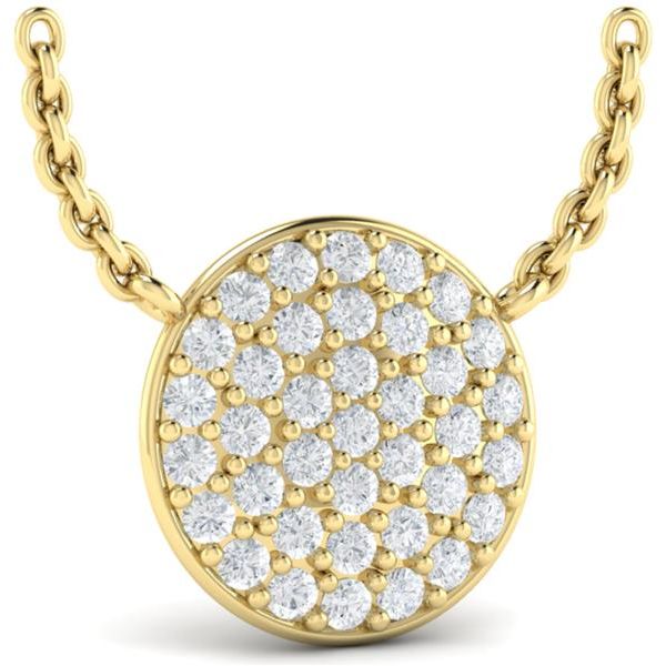 This dazzling necklace will make even the pickiest girl smile. This 14 kt yellow gold disc pendant is accented with .49 total