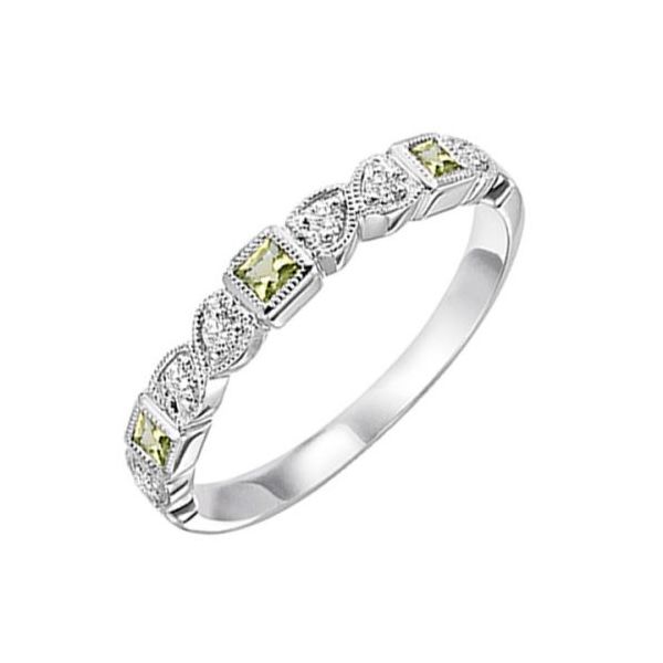 Our beautiful 14K White Gold Stackable Bezel Peridot Band is the perfect jewelry choice for you or your loved one.  This band