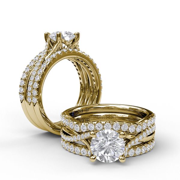 Yellow Gold Alternating Diamond Twist Engagement Ring