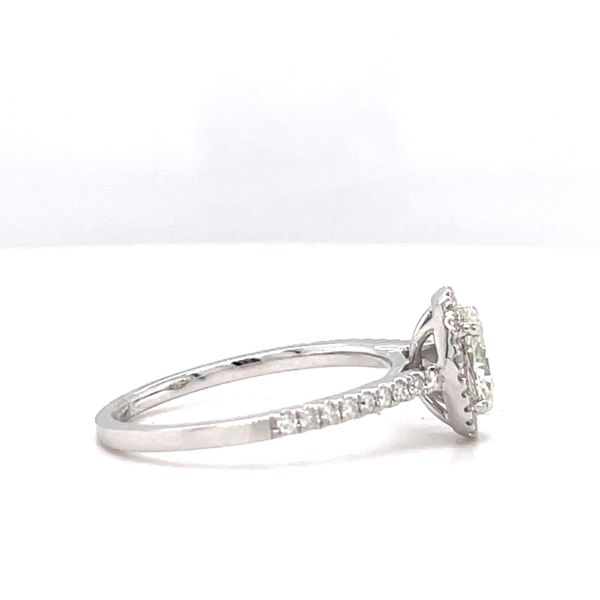 14 kt White Gold Oval Diamond with Diamond Halo Engagement Ring 
