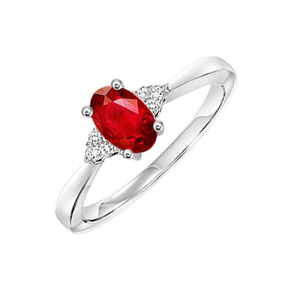 Our beautiful 10K White Gold Prong Garnet  Ring is the perfect jewelry choice for your January birthday. This ring is a great