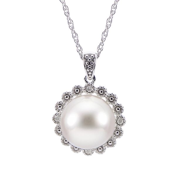 Sterling silver pendant with a 9-9.5mm Freshwater cultured pearl and 4 diamonds at .02 carat total weight  on an 18 inch rope