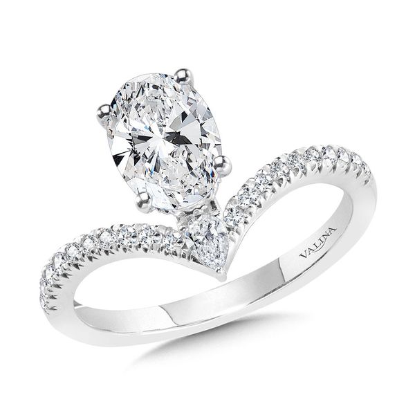 OVAL-CUT CHEVRON-SHAPED HIDDEN HALO DIAMOND ENGAGEMENT RING Sanders Jewelers Gainesville, FL