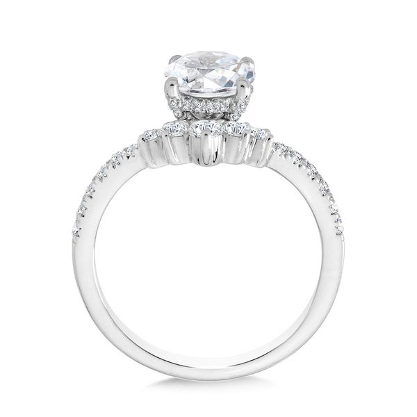 CHEVRON-SHAPED HIDDEN HALO DIAMOND ENGAGEMENT RING Image 2 Sanders Jewelers Gainesville, FL