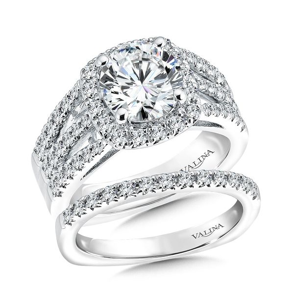 HALO STYLE ENGAGEMENT RING Image 3 Sanders Jewelers Gainesville, FL