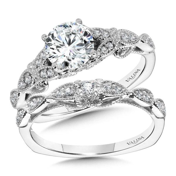 VINTAGE MILGRAIN & FILIGREE ACCENTED DIAMOND ENGAGEMENT RING Image 3 Sanders Jewelers Gainesville, FL