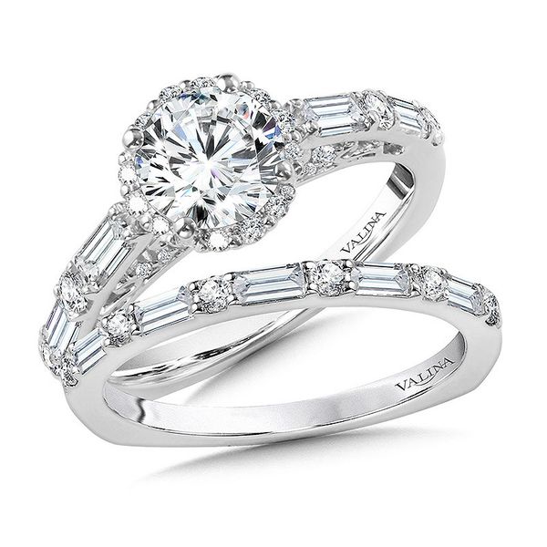 Halo Diamond Engagement Ring Image 3 Sanders Jewelers Gainesville, FL