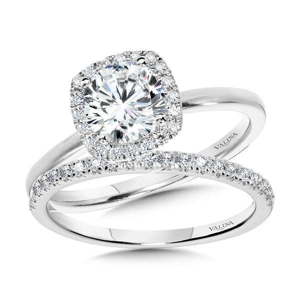 CLASSIC STRAIGHT CUSHION-SHAPED HALO ENGAGEMENT RING Image 3 Sanders Jewelers Gainesville, FL