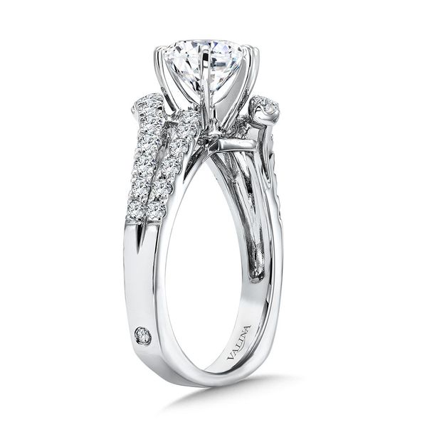 SIX-PRONG BYPASS SPLIT SHANK DIAMOND ENGAGEMENT RING Image 2 Sanders Jewelers Gainesville, FL