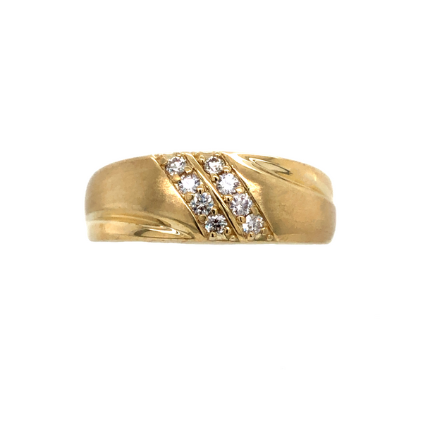 10 KARAT YELLOW GOLD DIAMOND BAND The Hunt House Fine and Custom Jewellery Huntsville, ON