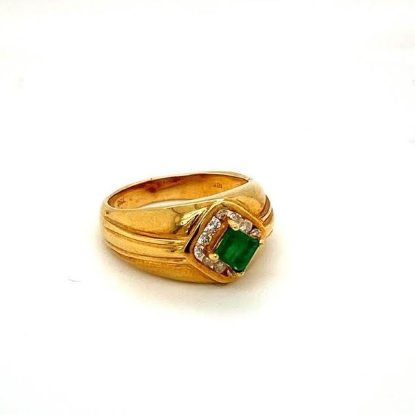 Estate Emerald Ring Image 2 Toner Jewelers Overland Park, KS