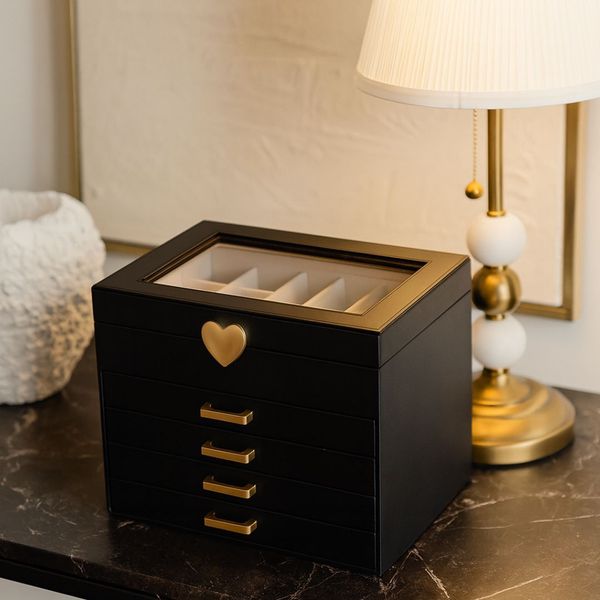 Black & Gold Jewellery Box Image 3 Vandenbergs Fine Jewellery Winnipeg, MB