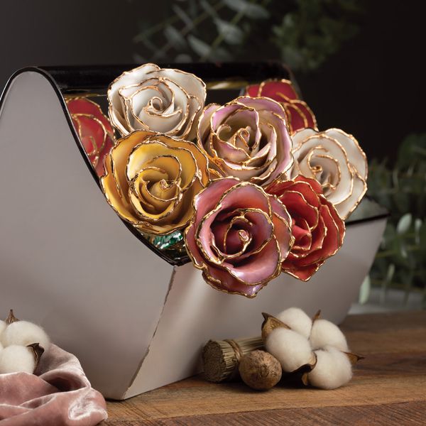 Lacquered Roses with Gold Trim Image 3 Vandenbergs Fine Jewellery Winnipeg, MB
