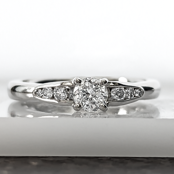 14K White Gold Diamond Engagement Ring Image 2 Vandenbergs Fine Jewellery Winnipeg, MB