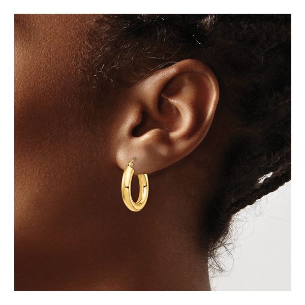  14k High Polished Classic Hoop Earrings Image 2 Venus Jewelers Somerset, NJ