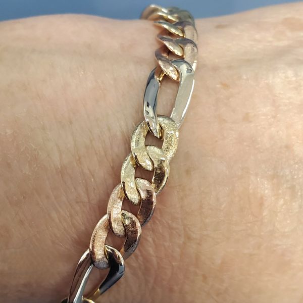 14k Tri-Color Figaro Links Bracelet Image 2 Wallach Jewelry Designs Larchmont, NY